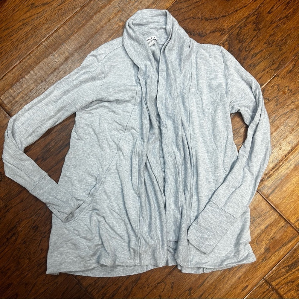 Athleta womens PRANAYAMA WRAP
CARDIGAN‎